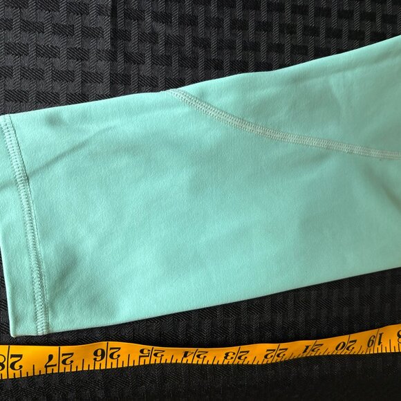ZYIA Zip Pocket Light N Tight High Rise Crop Capri‎ Leggings Mint Green Size 4 - Picture 8 of 8